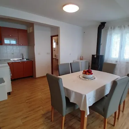Apartament High Hill Kaštel Stari